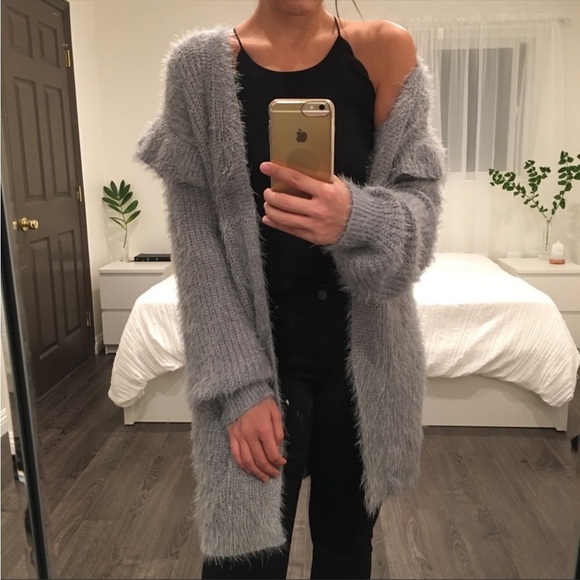 Make + Model Ivory Long Tunic Cardigan - Picture 3 of 11